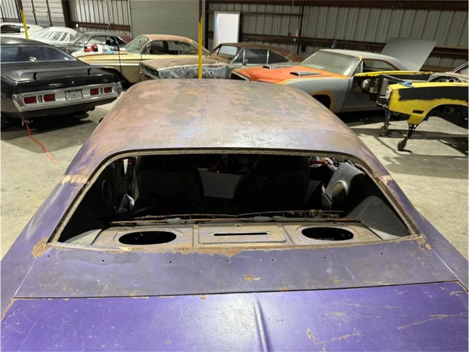 1970 Dodge Challenger R/T & T/A 1st Gen - Image 29 of 31