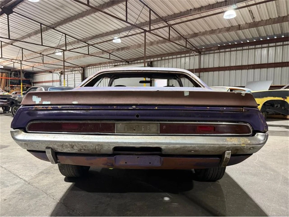1970 Dodge Challenger R/T & T/A 1st Gen - Image 6 of 31