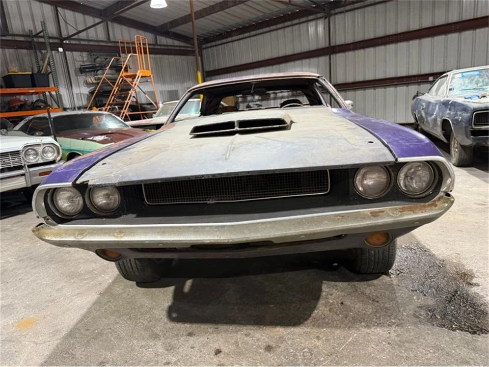 1970 Dodge Challenger R/T & T/A 1st Gen - Image 5 of 31