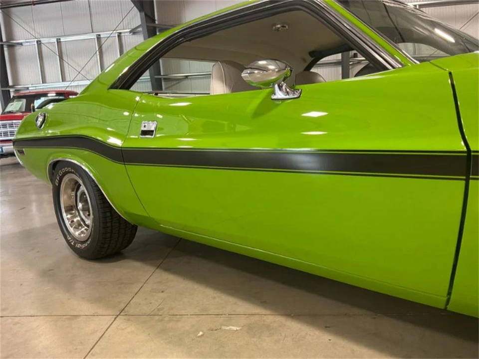 1970 Dodge Challenger 1st Gen - Image 10 of 30