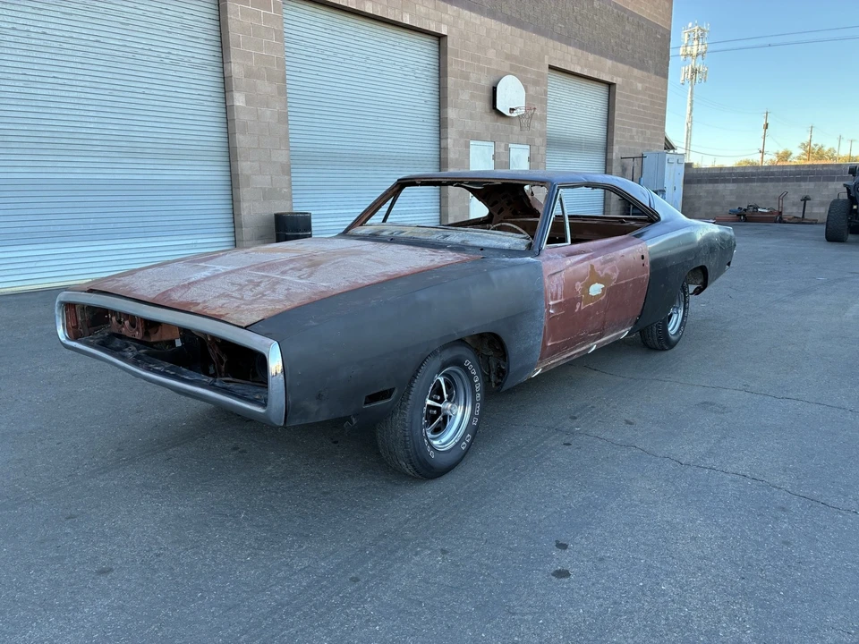 1970 Dodge Charger 2nd Gen - Image 2 of 21