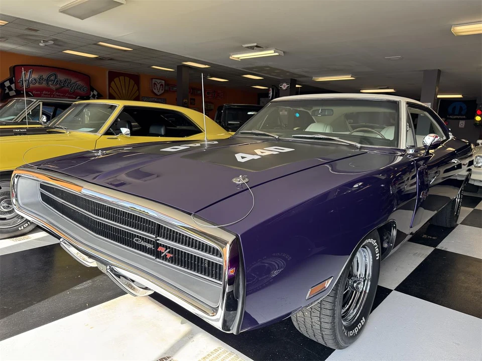 1970 Dodge Charger R/T 2nd Gen - Image 6 of 21