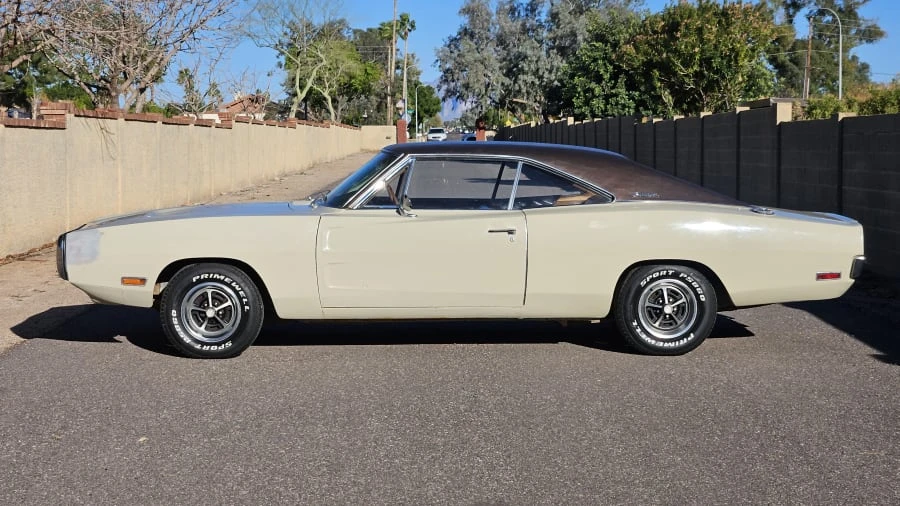 1970 Dodge Charger 2nd Gen - Image 2 of 31