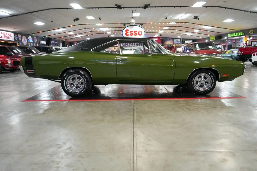 1970 Dodge Charger 2nd Gen - Image 24 of 31
