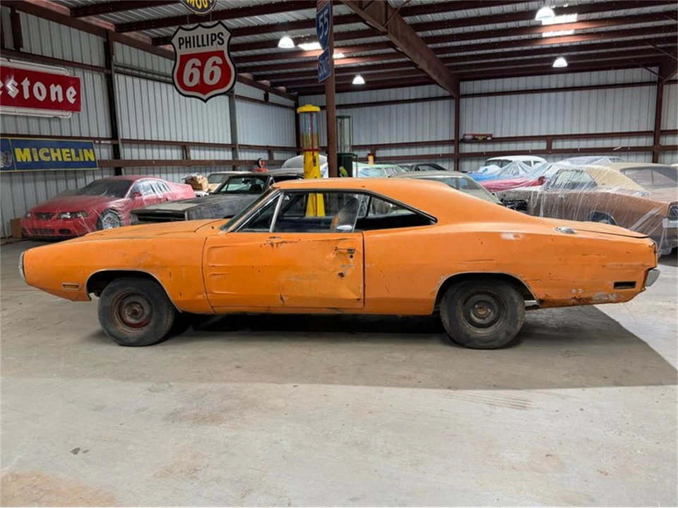1970 Dodge Charger 2nd Gen - Image 19 of 31