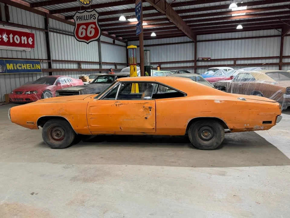 1970 Dodge Charger 2nd Gen - Image 19 of 31
