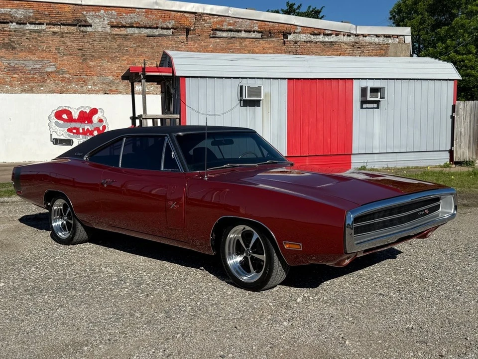 1970 Dodge Charger 2nd Gen - Image 2 of 31