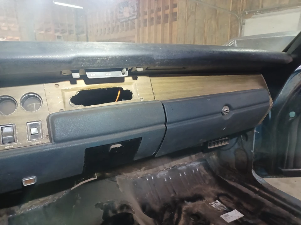 1970 Dodge Coronet 4th Gen - Image 20 of 21
