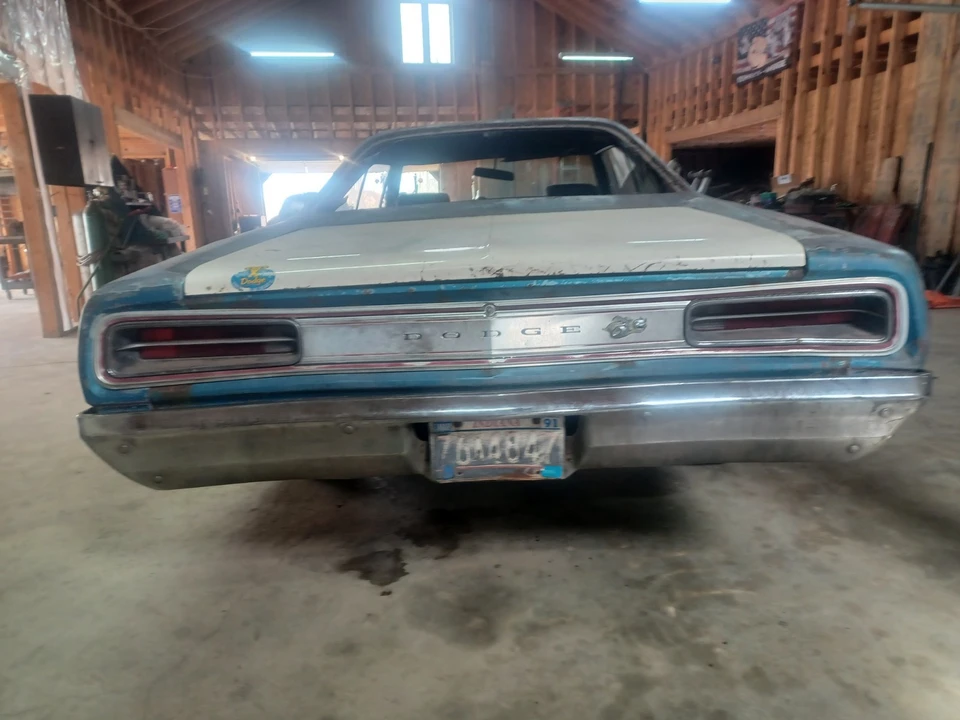 1970 Dodge Coronet 4th Gen - Image 2 of 21