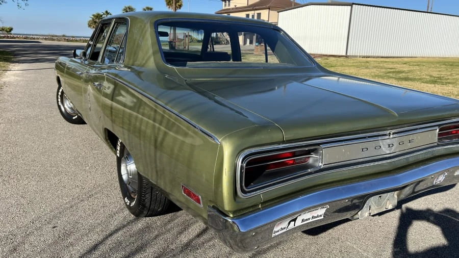 1970 Dodge Coronet 4th Gen - Image 2 of 7