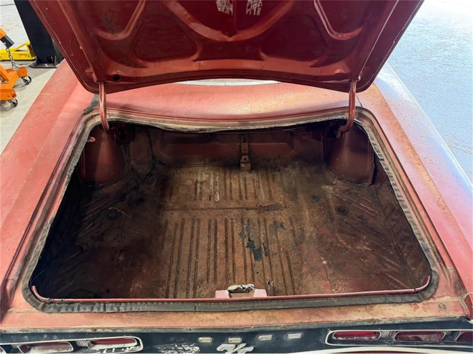 1970 Dodge Coronet R/T 4th Gen - Image 18 of 31