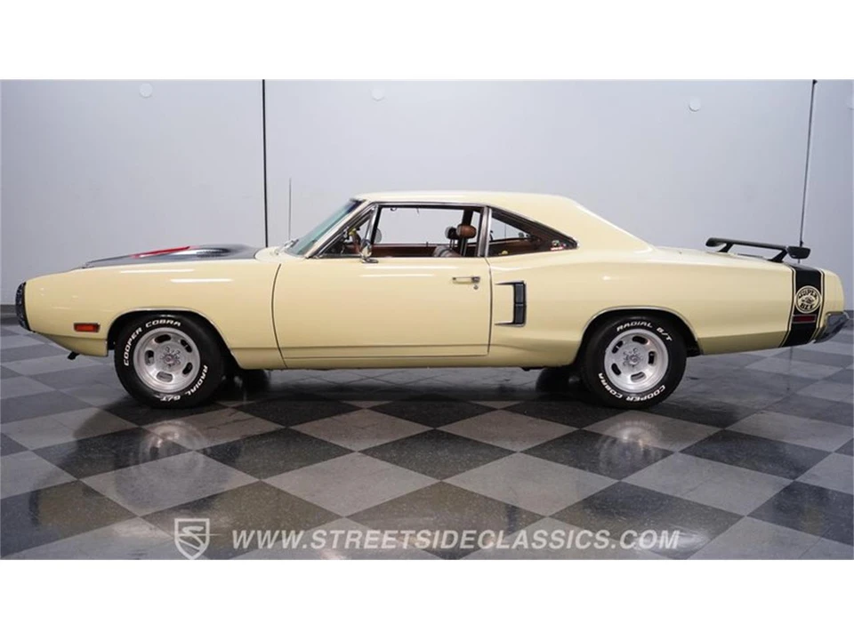 1970 Dodge Coronet 4th Gen - Image 2 of 31
