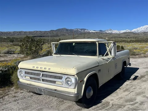 1970 Dodge D200