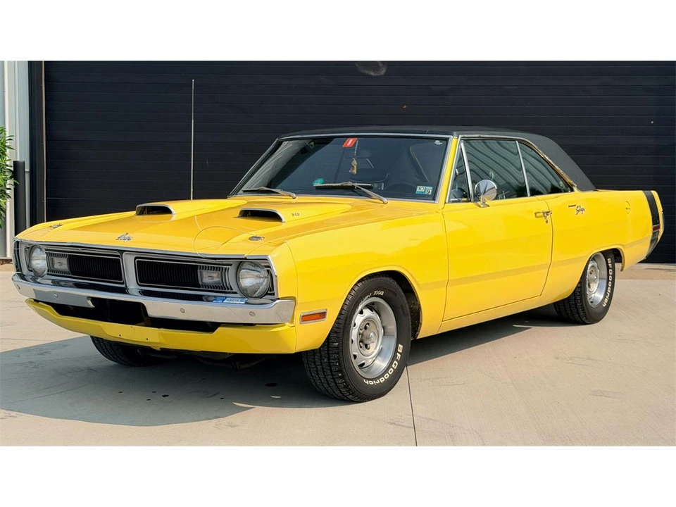 1970 Dodge Dart - Image 2 of 31