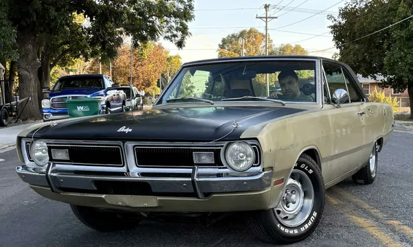 1970 Dodge Dart Swinger