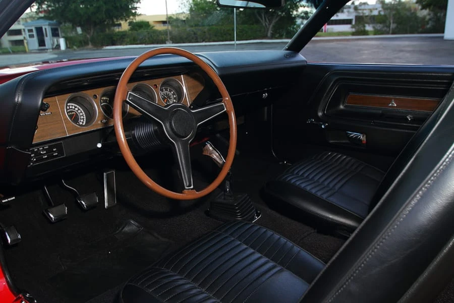 1970 Dodge Challenger Hemi 1st Gen - Image 5 of 12