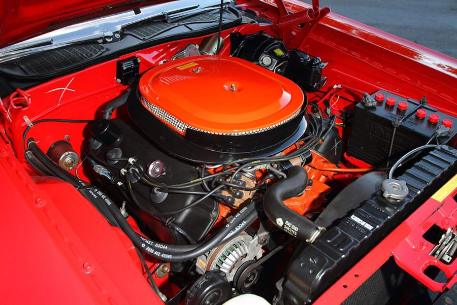 1970 Dodge Challenger Hemi 1st Gen - Image 9 of 12