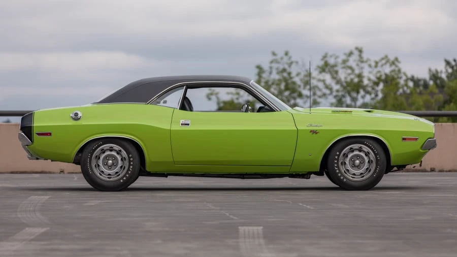 1970 Dodge Challenger Hemi 1st Gen - Image 8 of 31