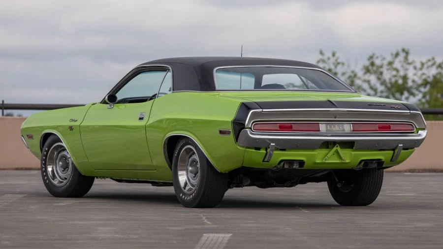 1970 Dodge Challenger Hemi 1st Gen - Image 13 of 31