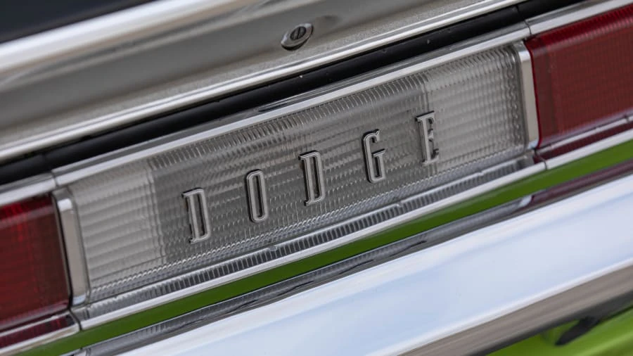 1970 Dodge Challenger Hemi 1st Gen - Image 16 of 31