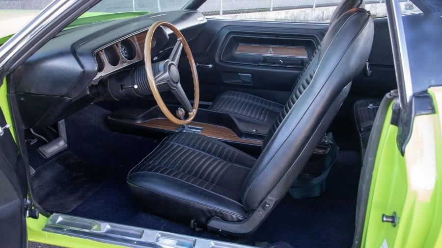 1970 Dodge Challenger Hemi 1st Gen - Image 4 of 20