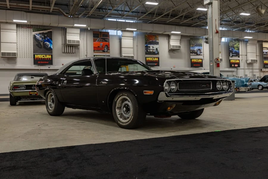 1970 Dodge Challenger Hemi 1st Gen - Image 6 of 31