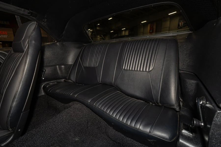 1970 Dodge Challenger Hemi 1st Gen - Image 15 of 31