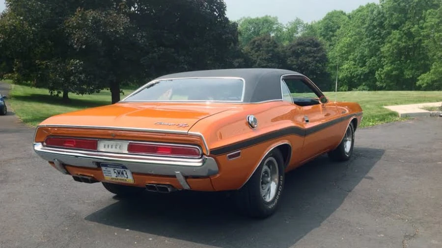 1970 Dodge Challenger Hemi 1st Gen - Image 9 of 10