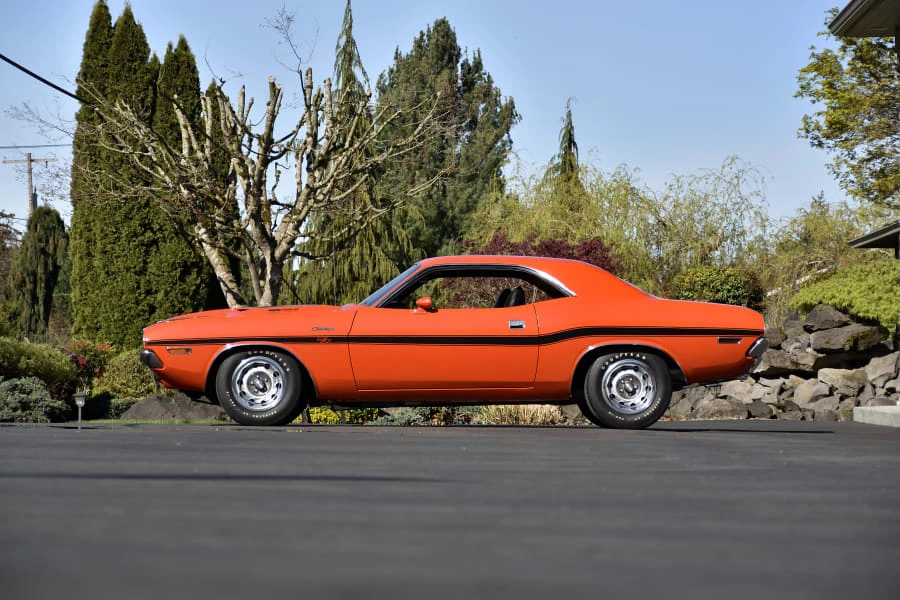 1970 Dodge Challenger Hemi 1st Gen - Image 9 of 31