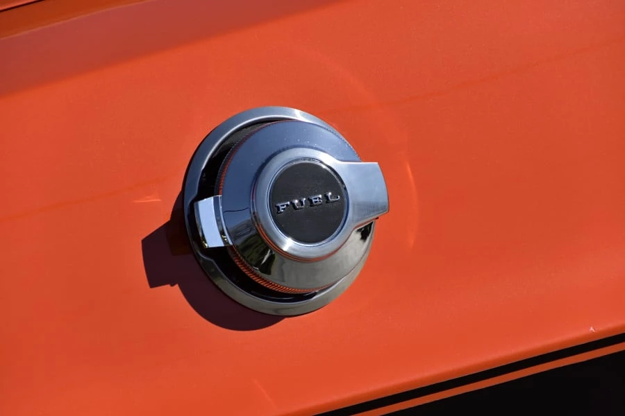 1970 Dodge Challenger Hemi 1st Gen - Image 23 of 31