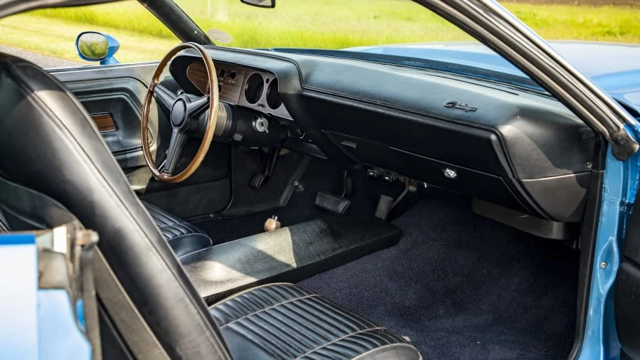 1970 Dodge Challenger Hemi 1st Gen - Image 5 of 15