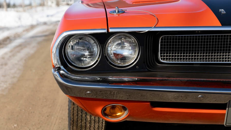 1970 Dodge Challenger Hemi 1st Gen - Image 22 of 31