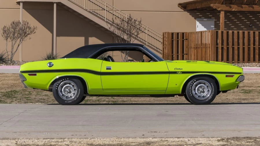 1970 Dodge Challenger Hemi 1st Gen - Image 8 of 31