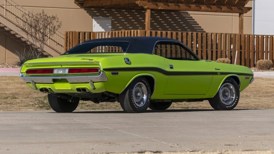 1970 Dodge Challenger Hemi 1st Gen - Image 13 of 31