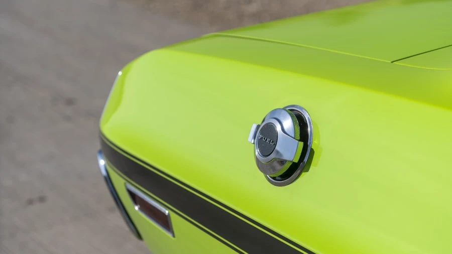 1970 Dodge Challenger Hemi 1st Gen - Image 21 of 31