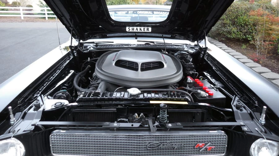 1970 Dodge Challenger Hemi 1st Gen - Image 8 of 12