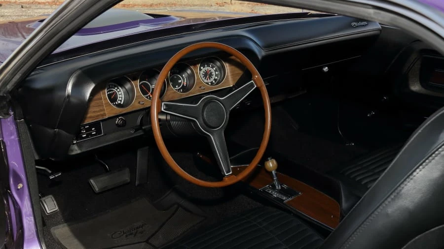 1970 Dodge Challenger Hemi 1st Gen - Image 9 of 22
