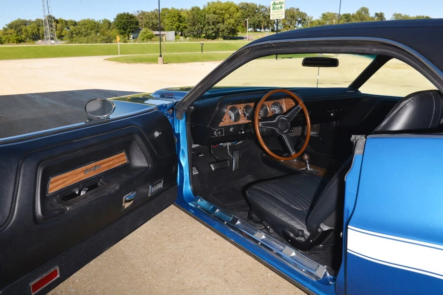 1970 Dodge Challenger Hemi 1st Gen - Image 2 of 12