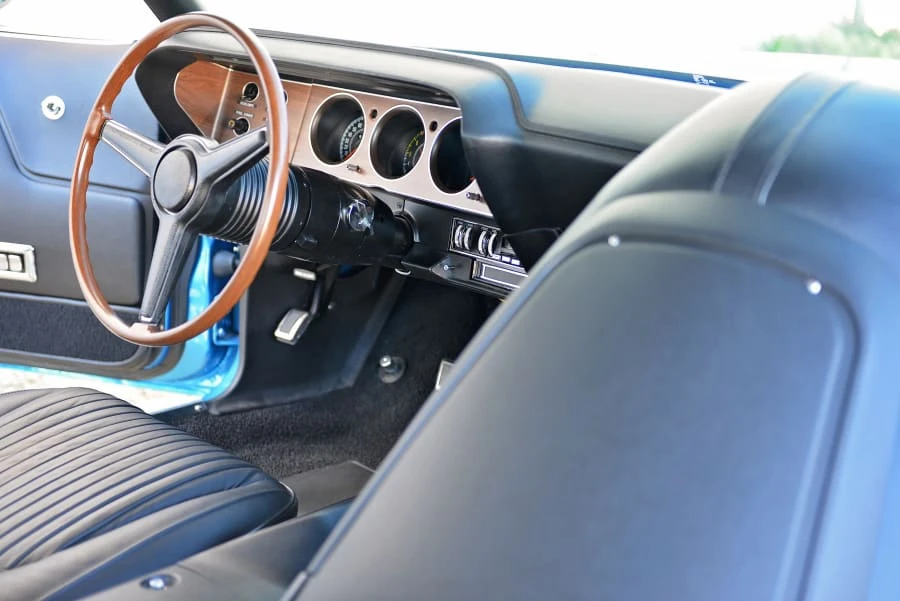 1970 Dodge Challenger Hemi 1st Gen - Image 4 of 12