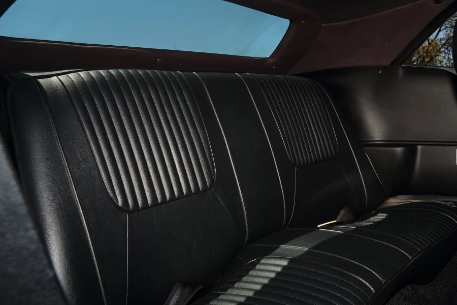 1970 Dodge Challenger Hemi 1st Gen - Image 22 of 31