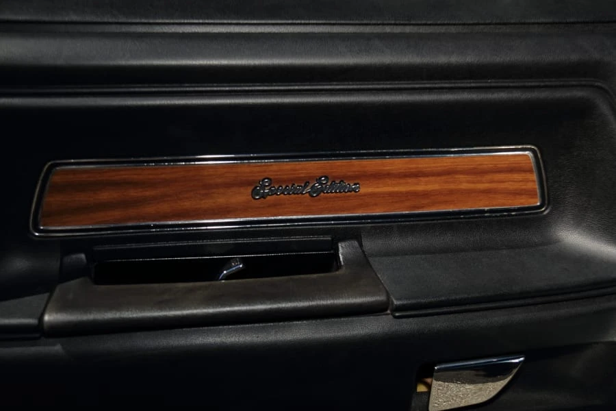 1970 Dodge Challenger Hemi 1st Gen - Image 20 of 31