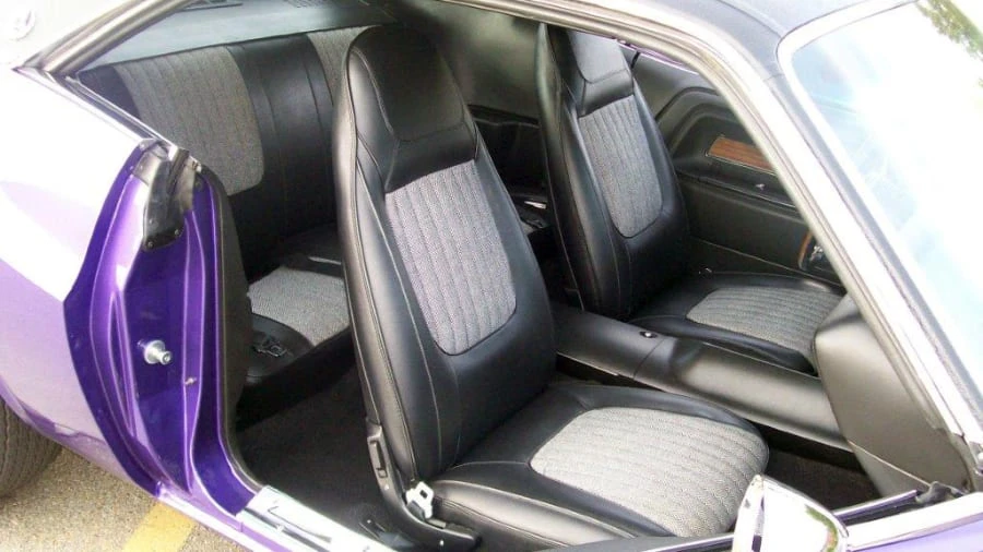 1970 Dodge Challenger Hemi 1st Gen - Image 5 of 11
