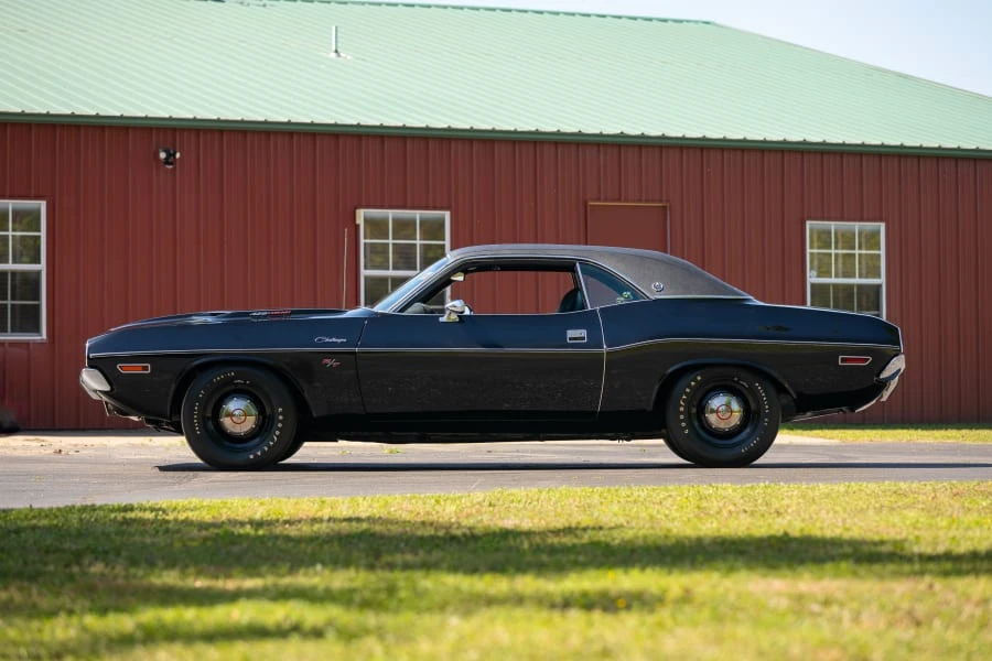 1970 Dodge Challenger Hemi 1st Gen - Image 2 of 31
