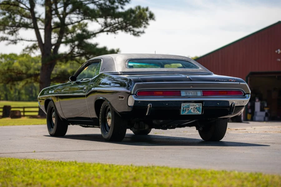 1970 Dodge Challenger Hemi 1st Gen - Image 15 of 31