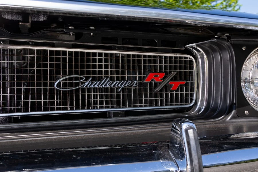 1970 Dodge Challenger Hemi 1st Gen - Image 19 of 31