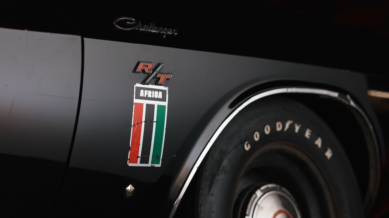 1970 Dodge Challenger Hemi 1st Gen - Image 31 of 31