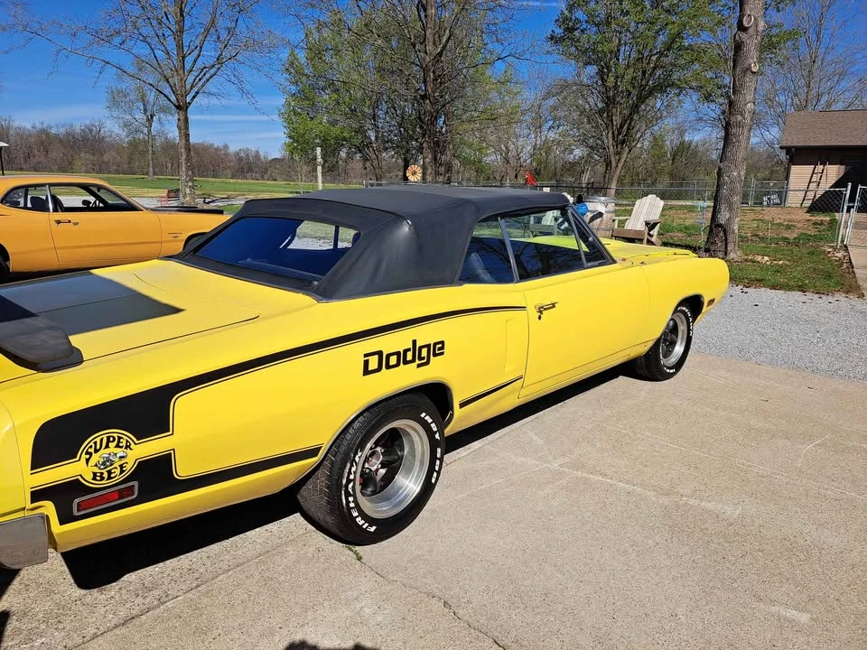 1970 Dodge Magnum - Image 2 of 10