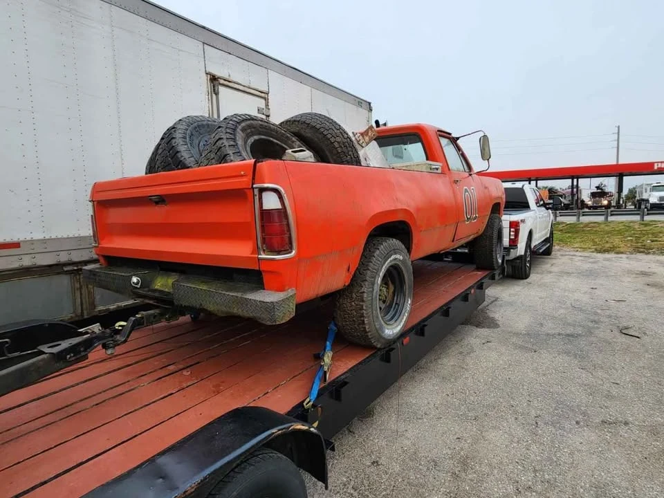 1970 Dodge Power Wagon - Image 6 of 10