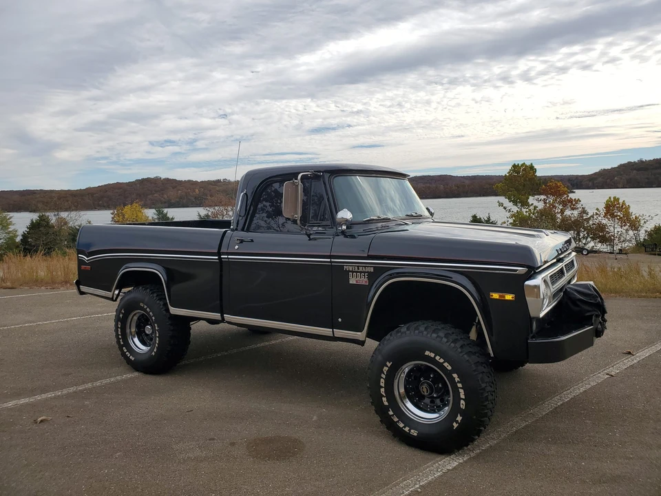 1970 Dodge Power Wagon - Image 2 of 31