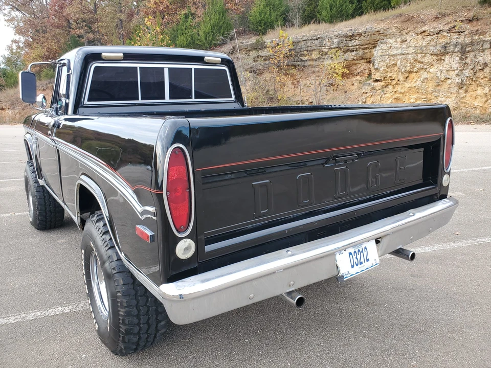 1970 Dodge Power Wagon - Image 9 of 31